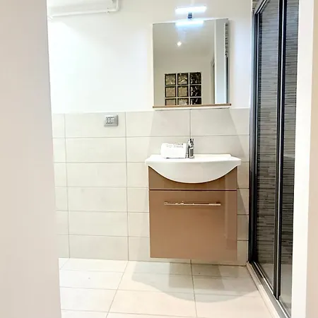 Apartment S231 - Sirolo, Delizioso Trilocale In Centro