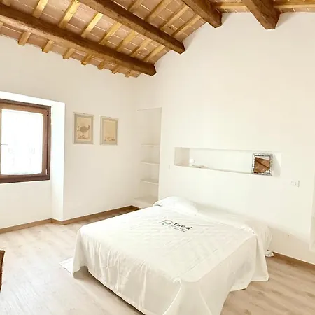 Appartamento S231 - Sirolo, Delizioso Trilocale In Centro